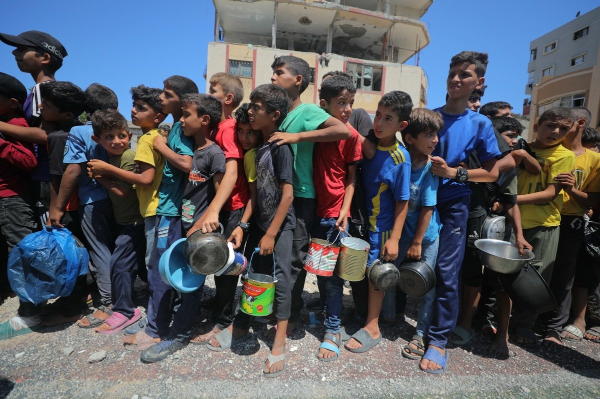 Izraelski pocisk spadł na dzieci przy wodopoju. Masakra w Gazie nazwana "pomyłką"