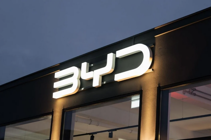 BYD wyprodukował baterie all solid state