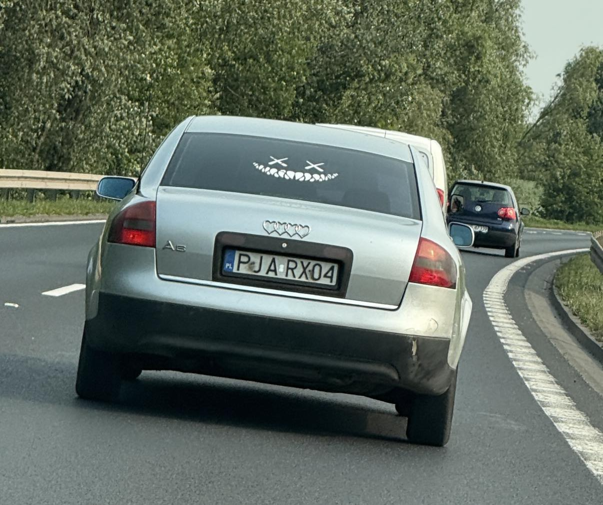 e56c2b60-7e26-4531-abed-2b0b46f45b01