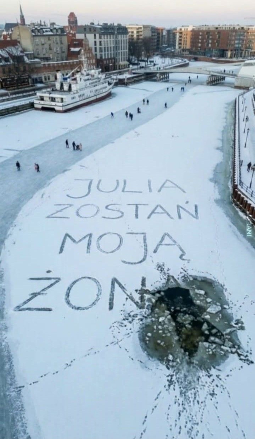 29cb75ce-b9bf-42ad-b5d8-7e4c31406237