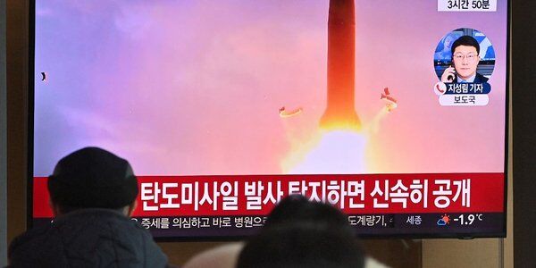 Korea Północna: Przeprowadzono test rakiety Hwasong-12