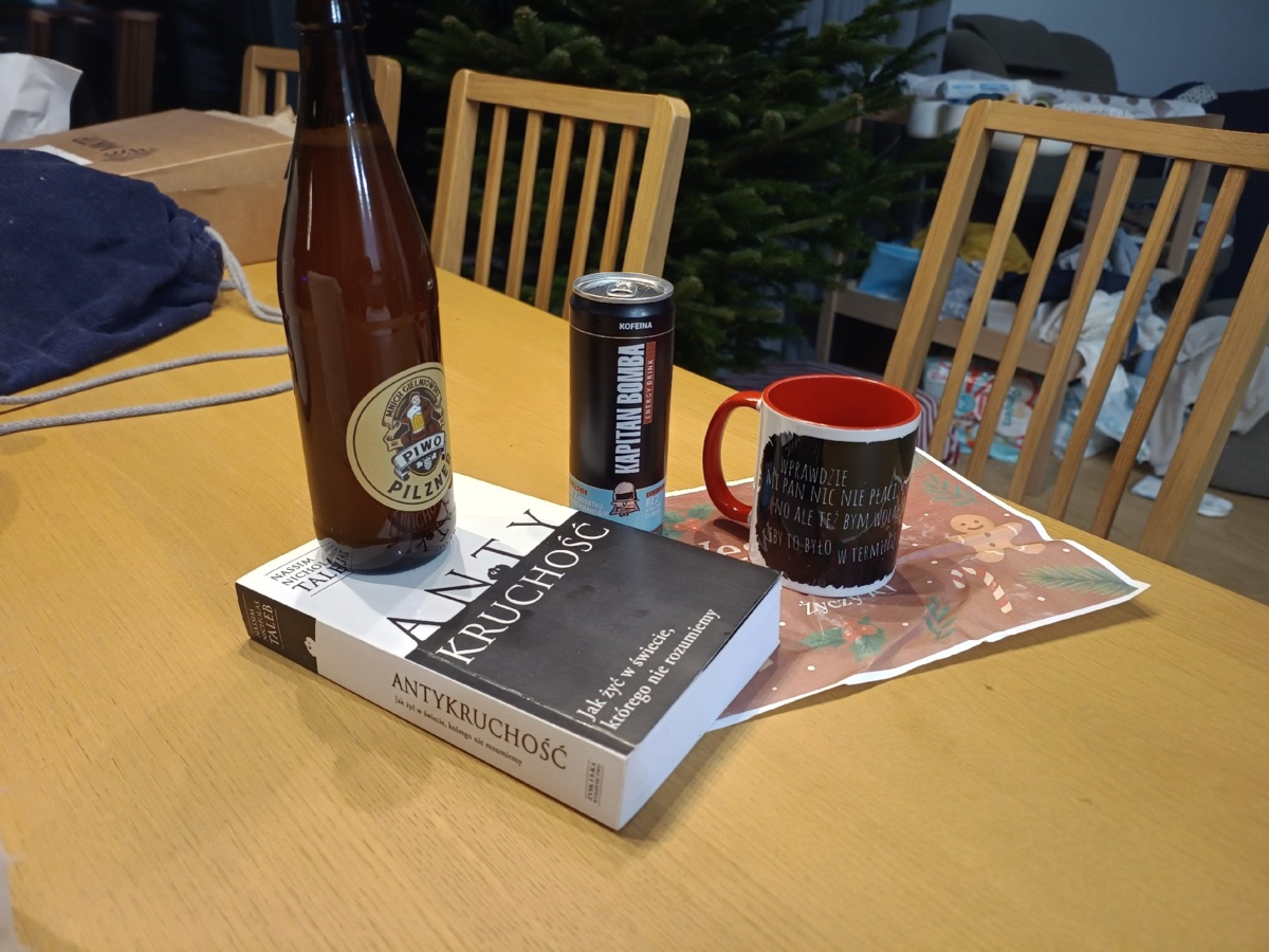 e2544942-be8b-48c7-a528-26066d0097ac