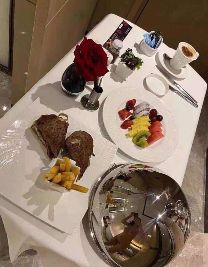 b7278263-47cc-404f-aa1e-424666f55acd