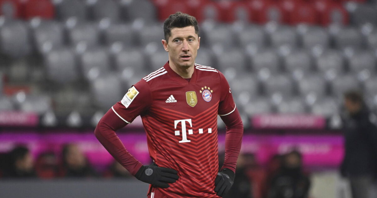 Piłkarz Roku FIFA: Lewandowski w czołowej trójce