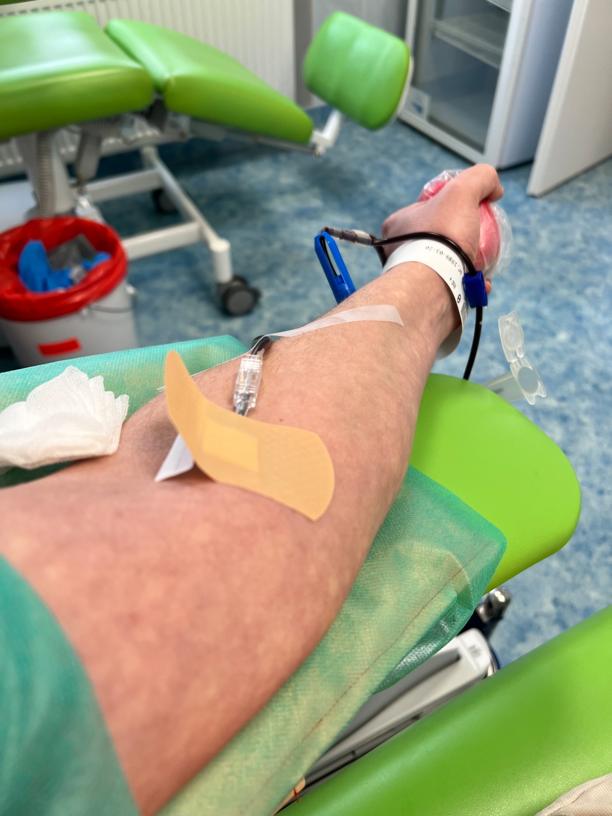 f20e0acb-48cd-4568-ab69-11bf9ae7f498