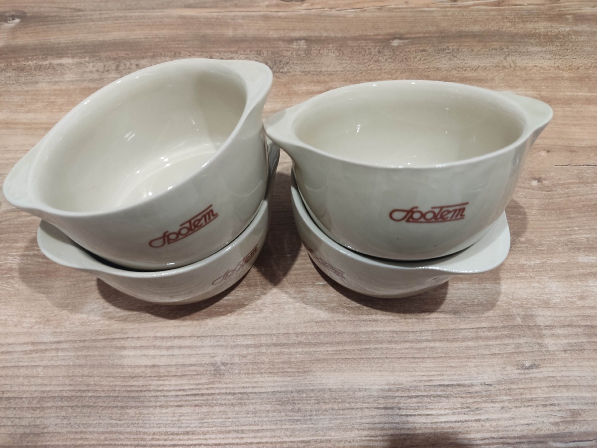 a9c1fda1-dc72-4f8e-ab57-d85d9fb8b593