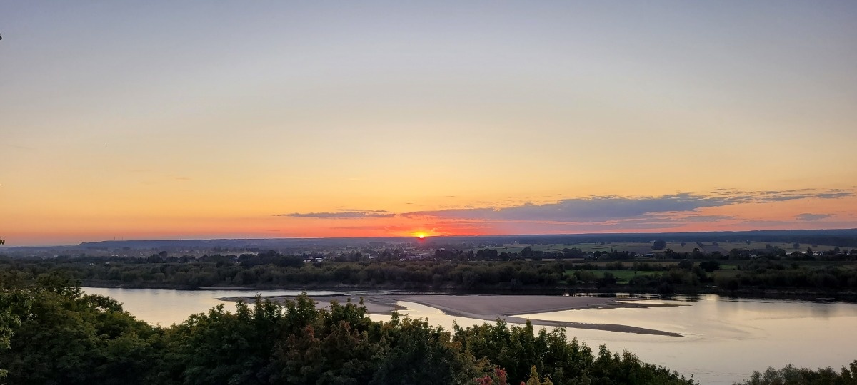 9aff9e42-af0f-4f6d-ad27-9488e7a0b8e1