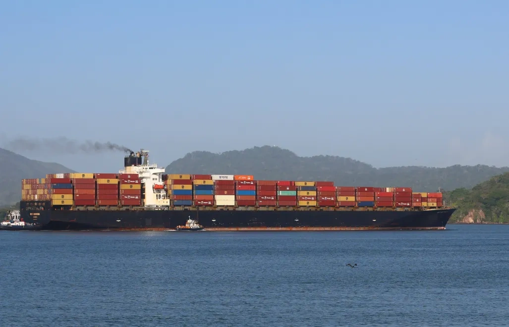 Ceny za przepłynięcie przez Kanał Panamski wzrosły 10-krotnie. Powodem blokada Ormuzu