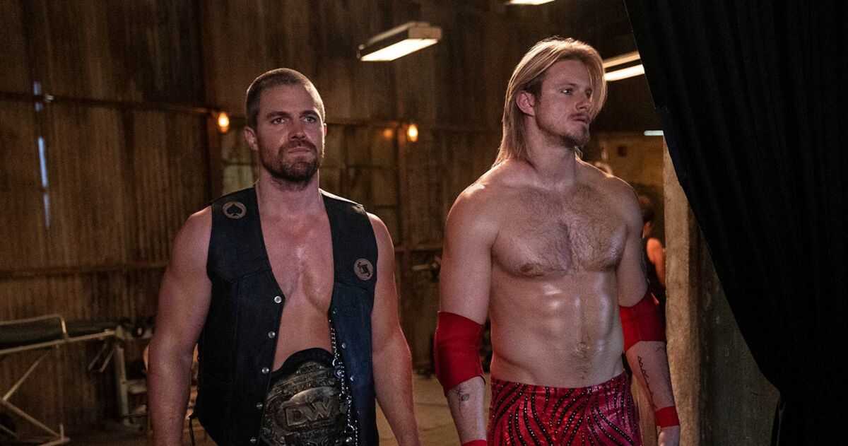 Heels - pełny zwiastun serialu o wrestlingu. Stephen Amell i Alexander Ludwig w ringu!