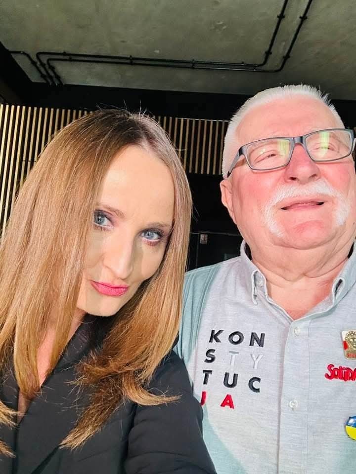 8319becb-f476-48be-b981-a482d28f5cc3