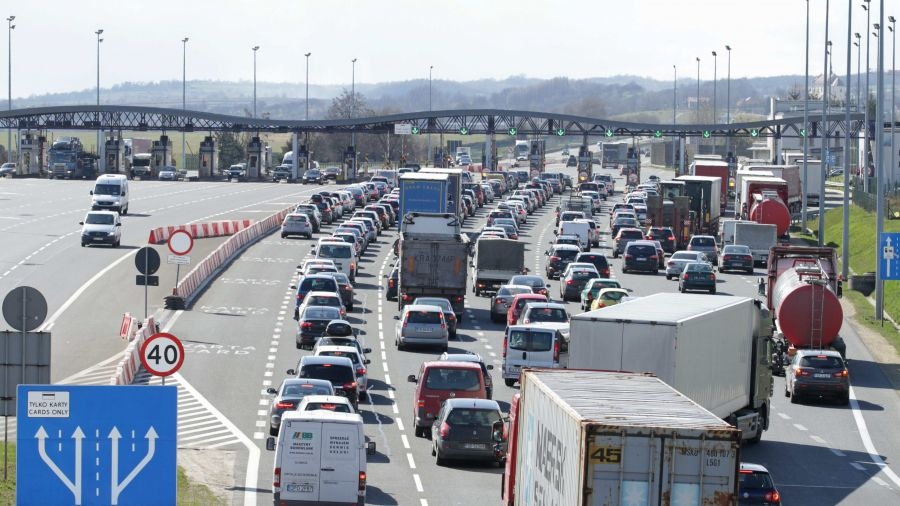 A4 Kraków - Katowice będzie darmowa dla samochdów osobowych
