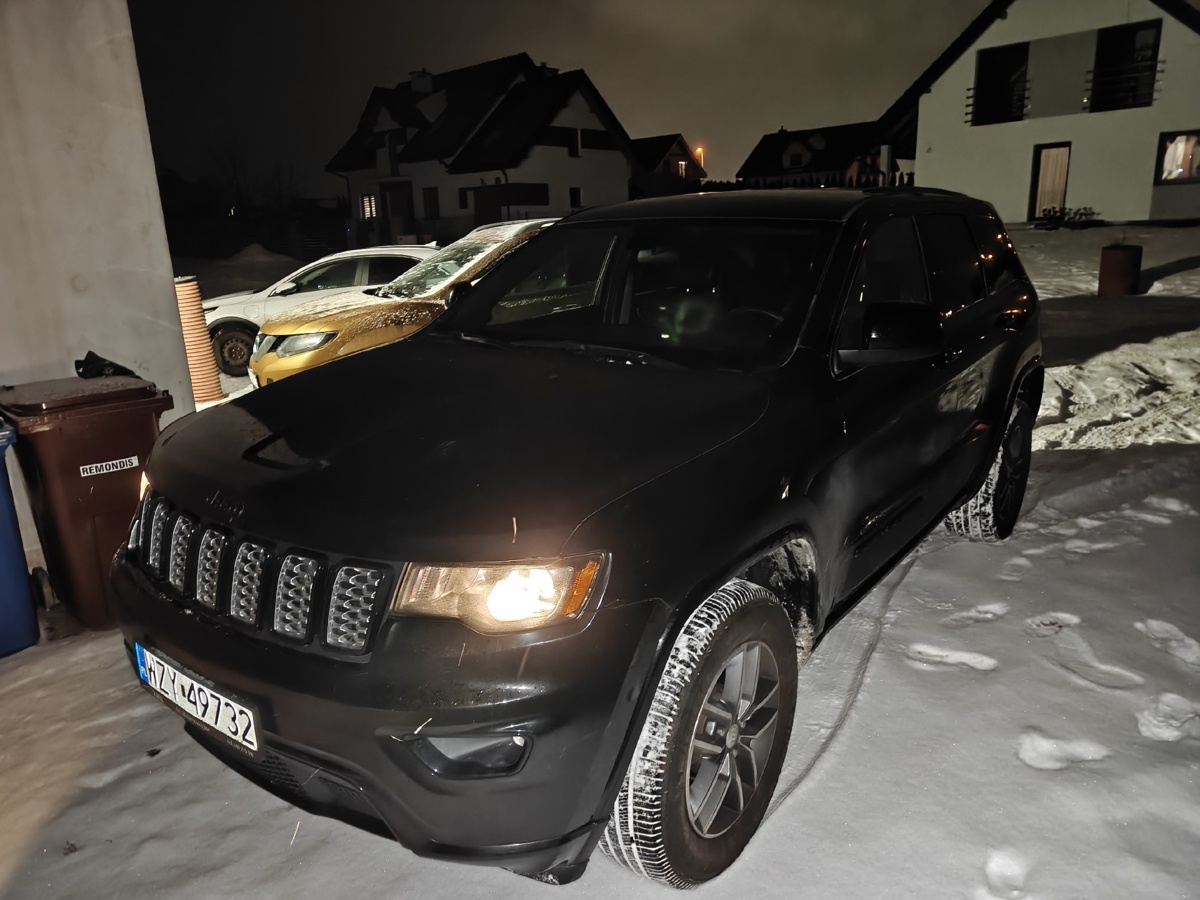 03b92830-2c69-44c4-87c4-4ccb0eed700d