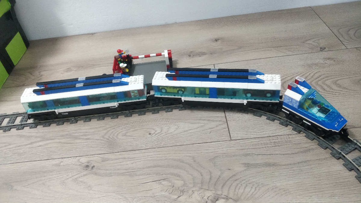 LEGO Railway Express (4560) złożenie