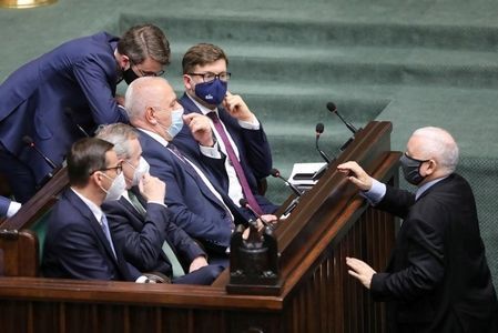 Koniec tłustych lat władzy prezesa