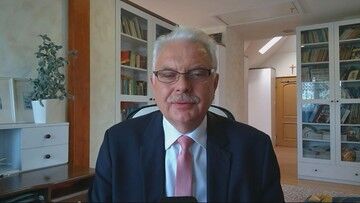 Kraska: toczą się rozmowy o przywilejach dla zaszczepionych