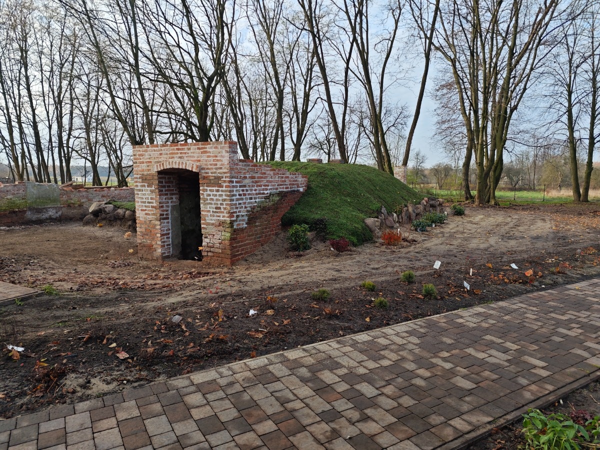 6096c69e-4cae-4335-83f0-3ed9477f3dd8