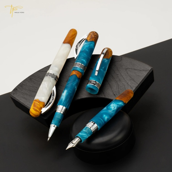 b8aad5e3-995f-40af-aa0e-8b0fb7552aa7