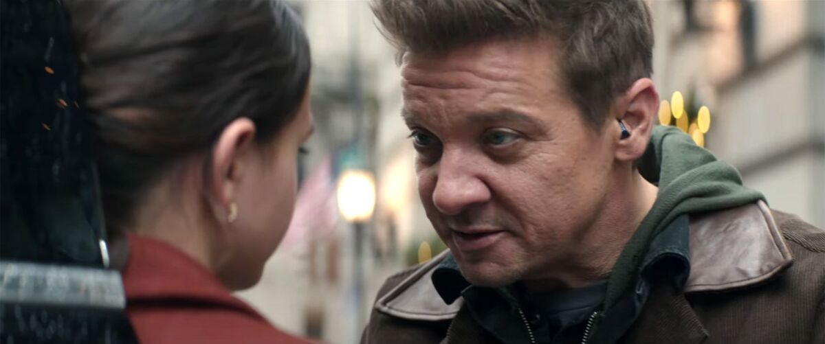 Hawkeye - reżyser ujawnia inspiracje Szklaną pułapką. Jeremy Renner o seansie Endgame