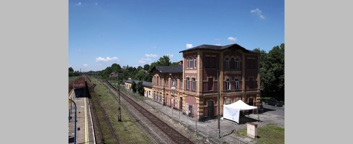 Historyczny budynek zmieni się nie do poznania. PKP inwestuje miliony w Olkuszu