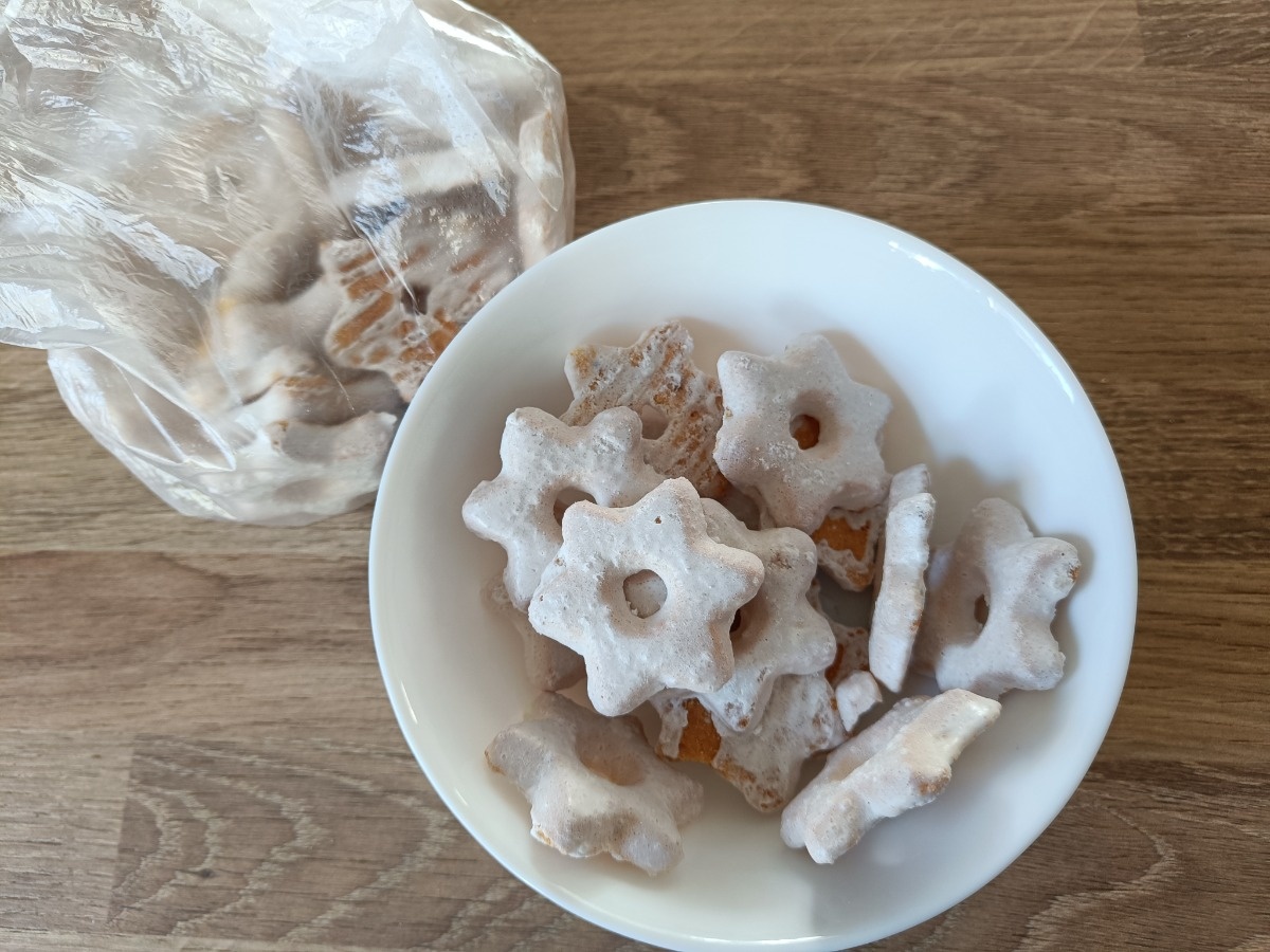 523f3ef0-7b57-43bb-a7c7-ab5eab671e2d