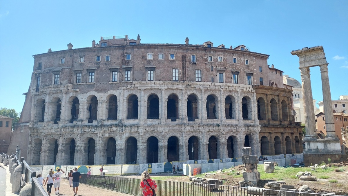 4f27c906-0543-4928-985a-a950f9cb83da