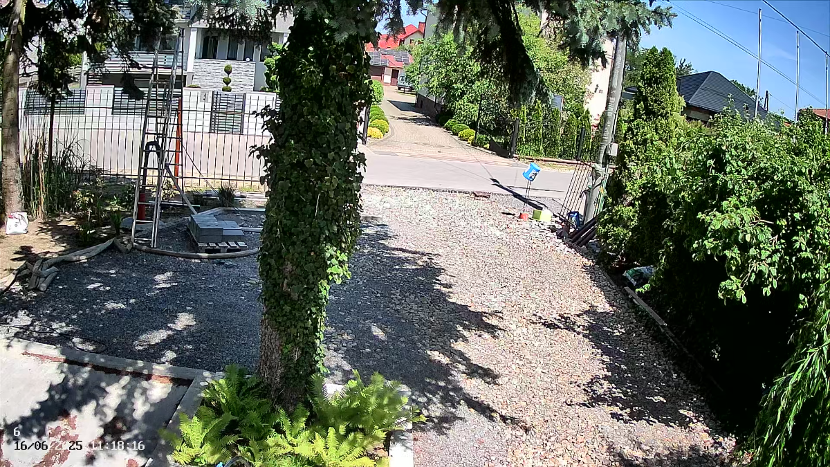 eee80a31-2f94-45f4-ad26-9c40f60ea92e