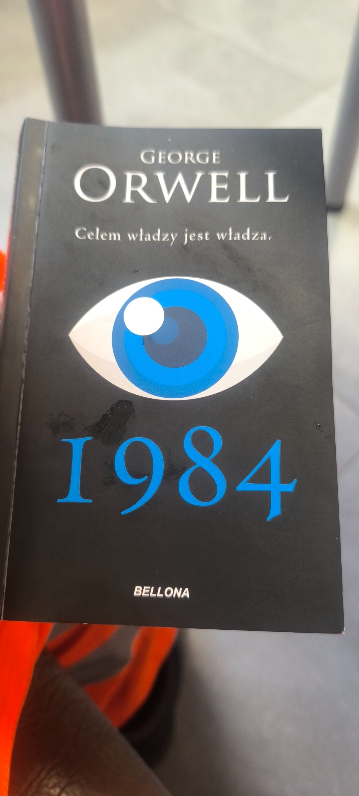 f847b325-ff56-45ed-b925-0da37366d74e