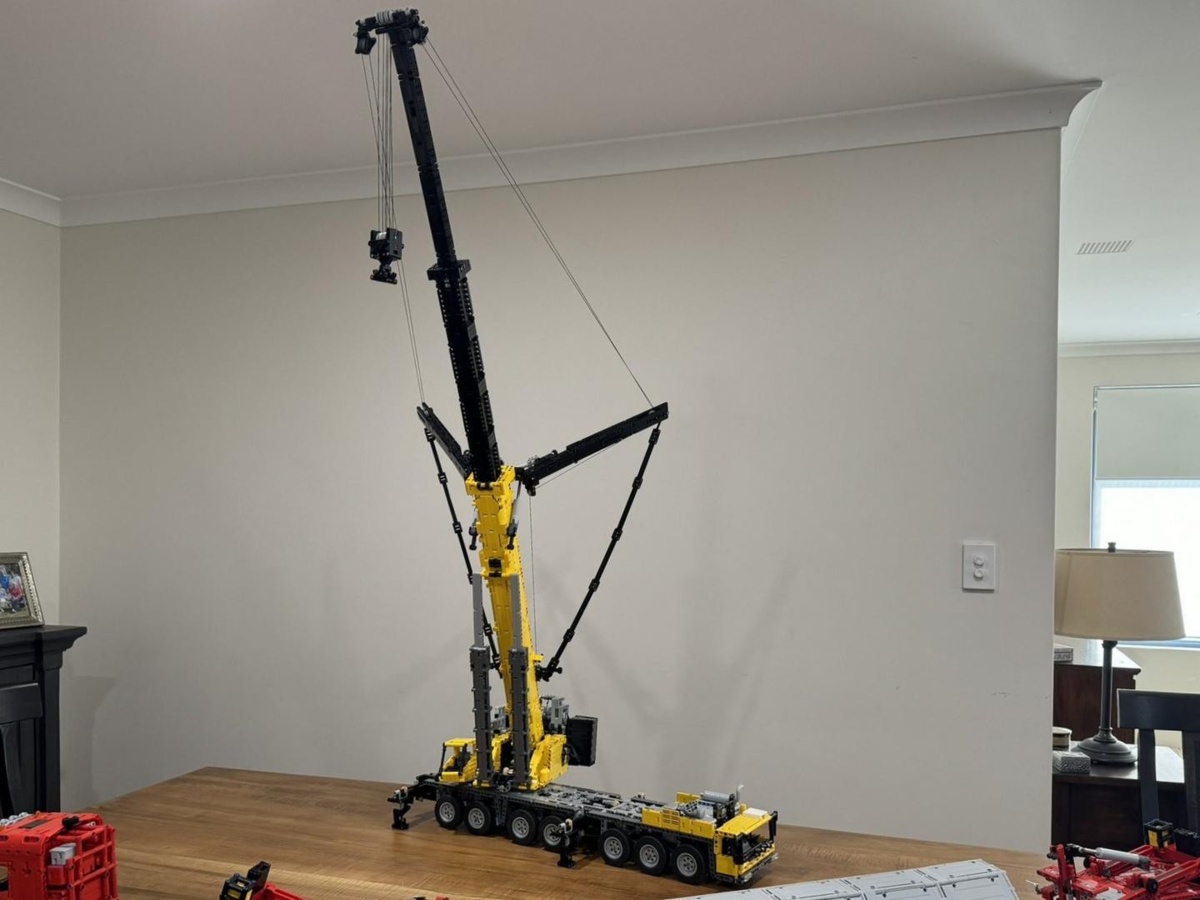 2e40af77-4a7a-43bc-a3bd-1a16475142d8