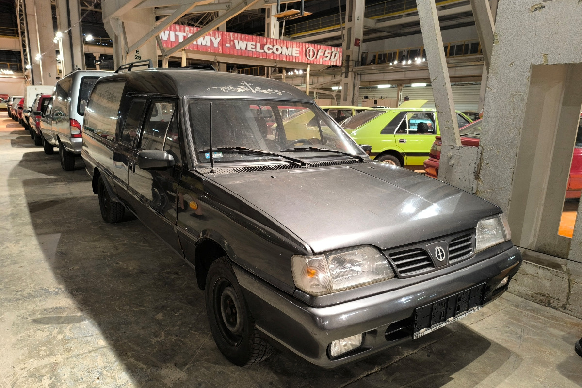 3feb6d4b-8aea-4204-8fbb-3abea25460dc