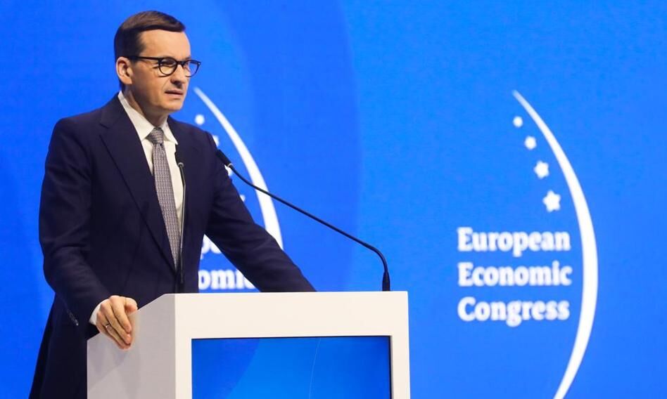 Morawiecki: Ci, którzy proponują, by natychmiast podnieść wynagrodzenia, są twórcami inflacji