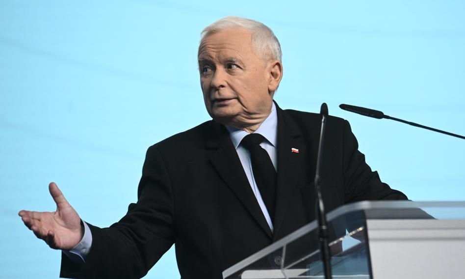 Afera „dwóch wież”. Prokuratura wzywa Jarosława Kaczyńskiego