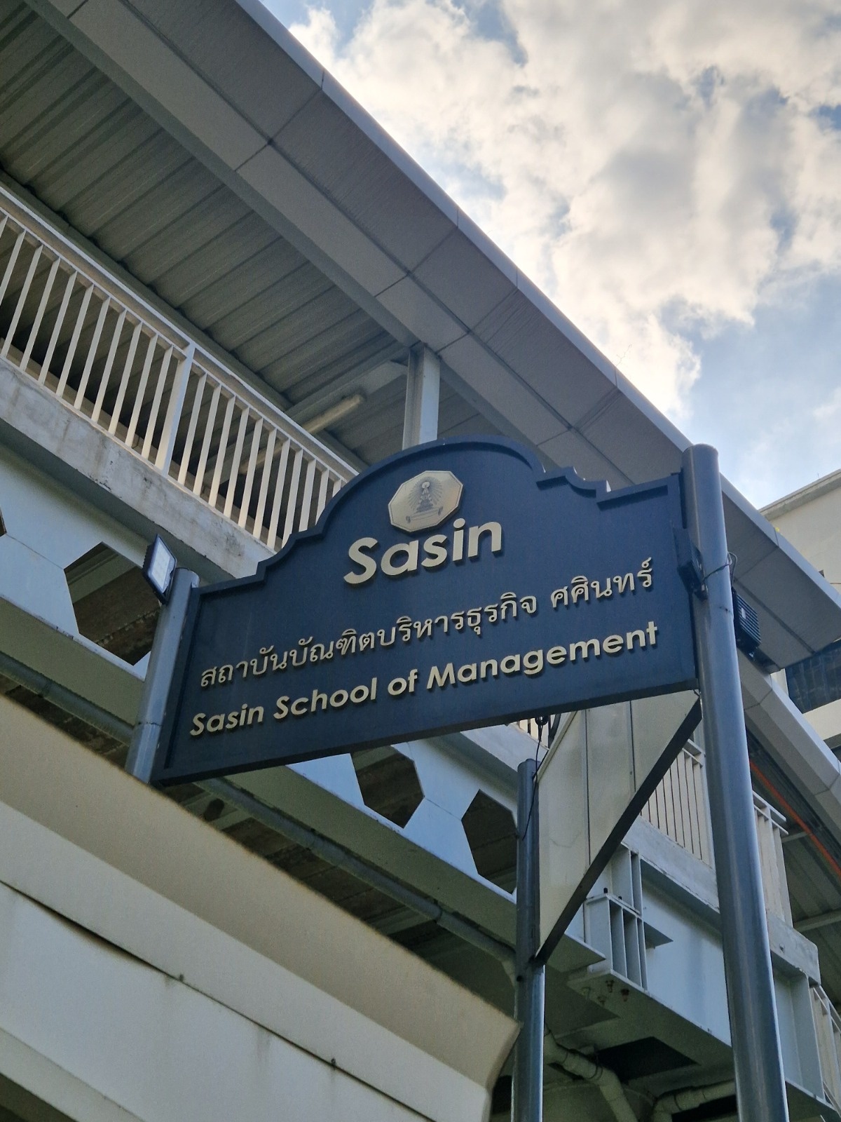 dae4bb9b-7ca1-4ffd-9c75-b7b762d53c09