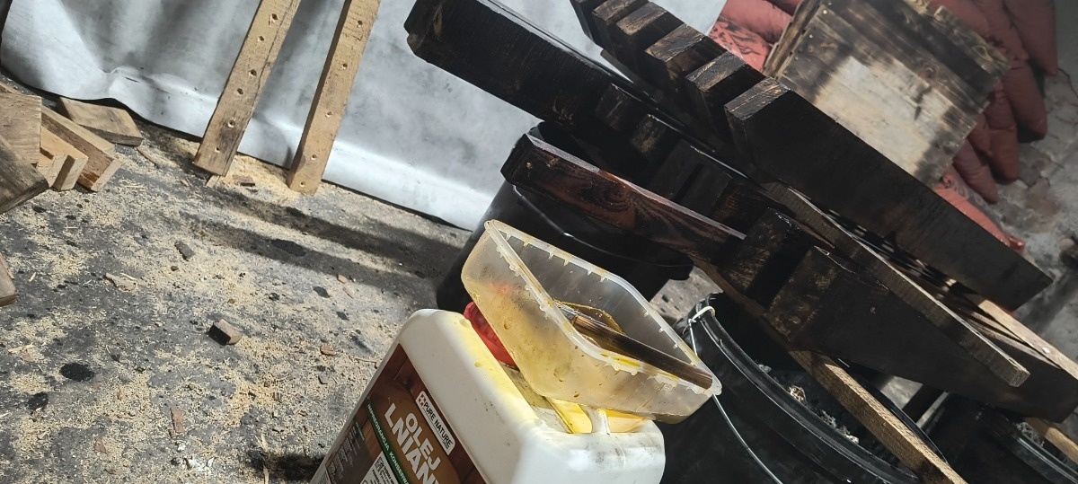 f9f8b2ea-db7a-4afd-a9d6-e96f96fc6d41