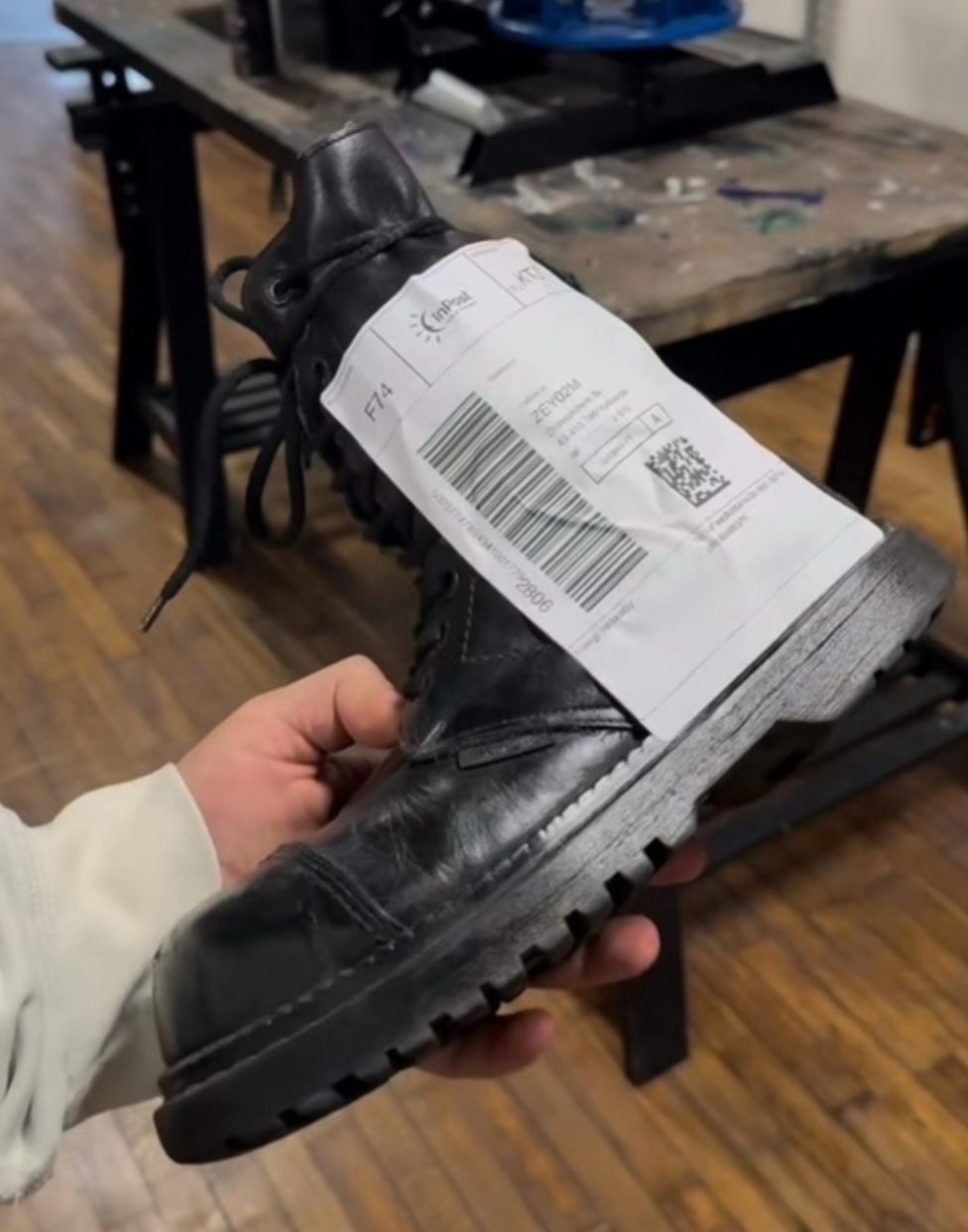 e7dd2933-2d1c-486b-968d-31ea1849871a