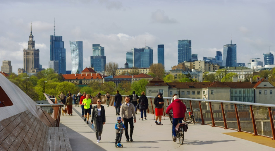 Podwójna składka zdrowotna dla osób 30+. Pensje mogą spaść nawet o kilkaset złotych