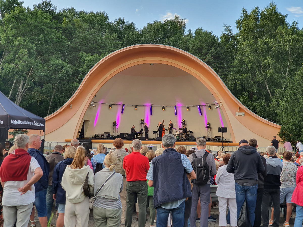 6fa0934b-c485-440f-8e1b-029fa2197804