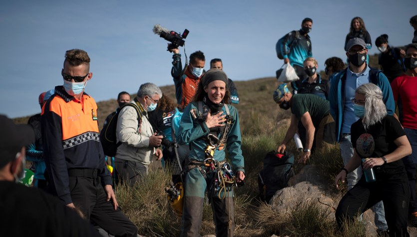 Niesamowity wyczyn Hiszpanki. Spędziła sama 500 dni w jaskini