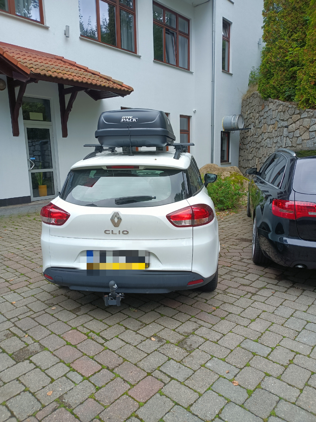 6fba809b-473b-42aa-b90a-83ad03cd4f49