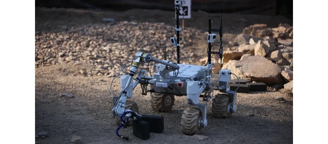 Pięć drużyn z Polski zmierzy się w finale zawodów robotów marsjańskich European Rover Challenge