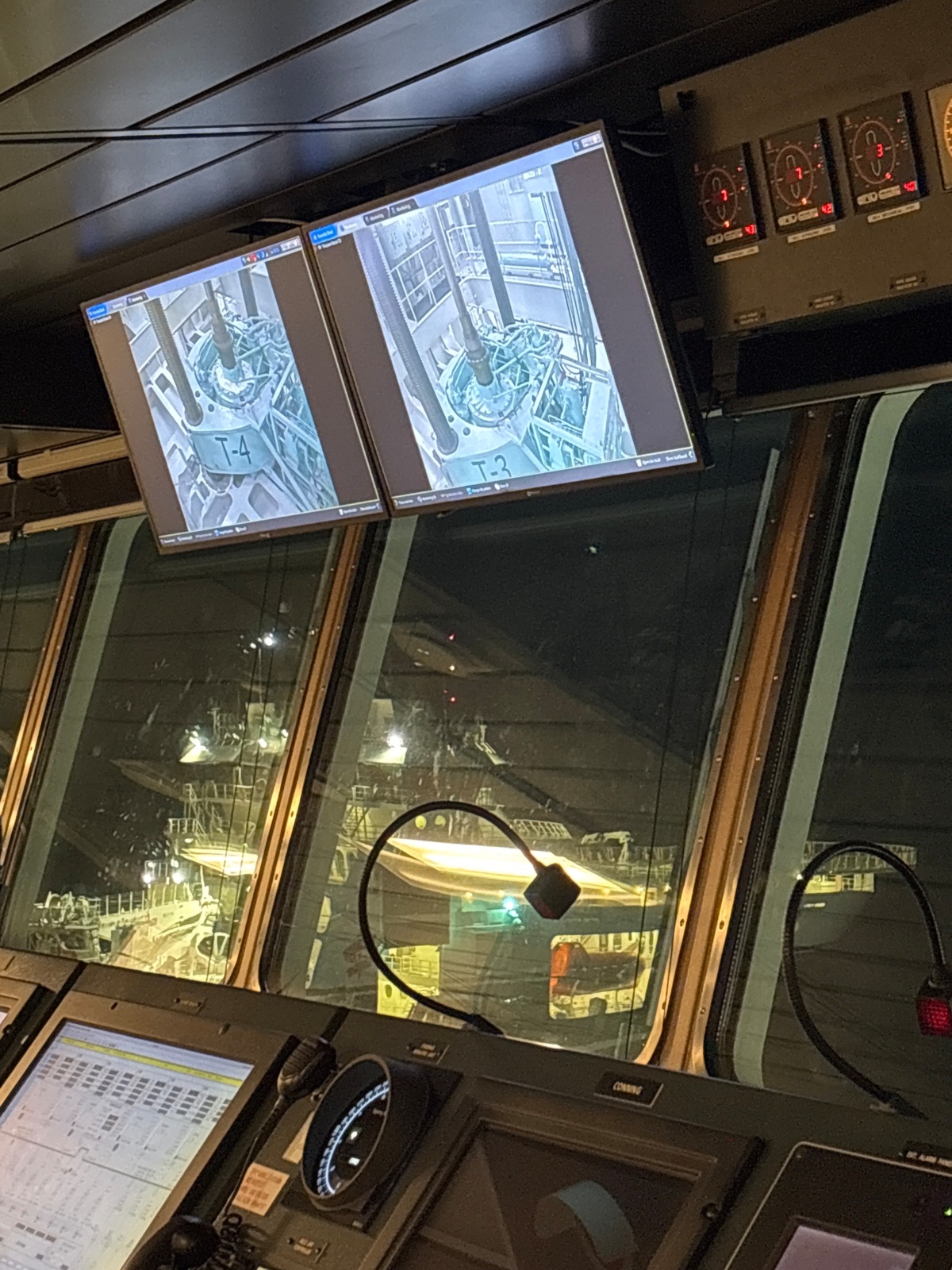 1b4a2541-8ab8-42ac-8ec4-152698a962f4