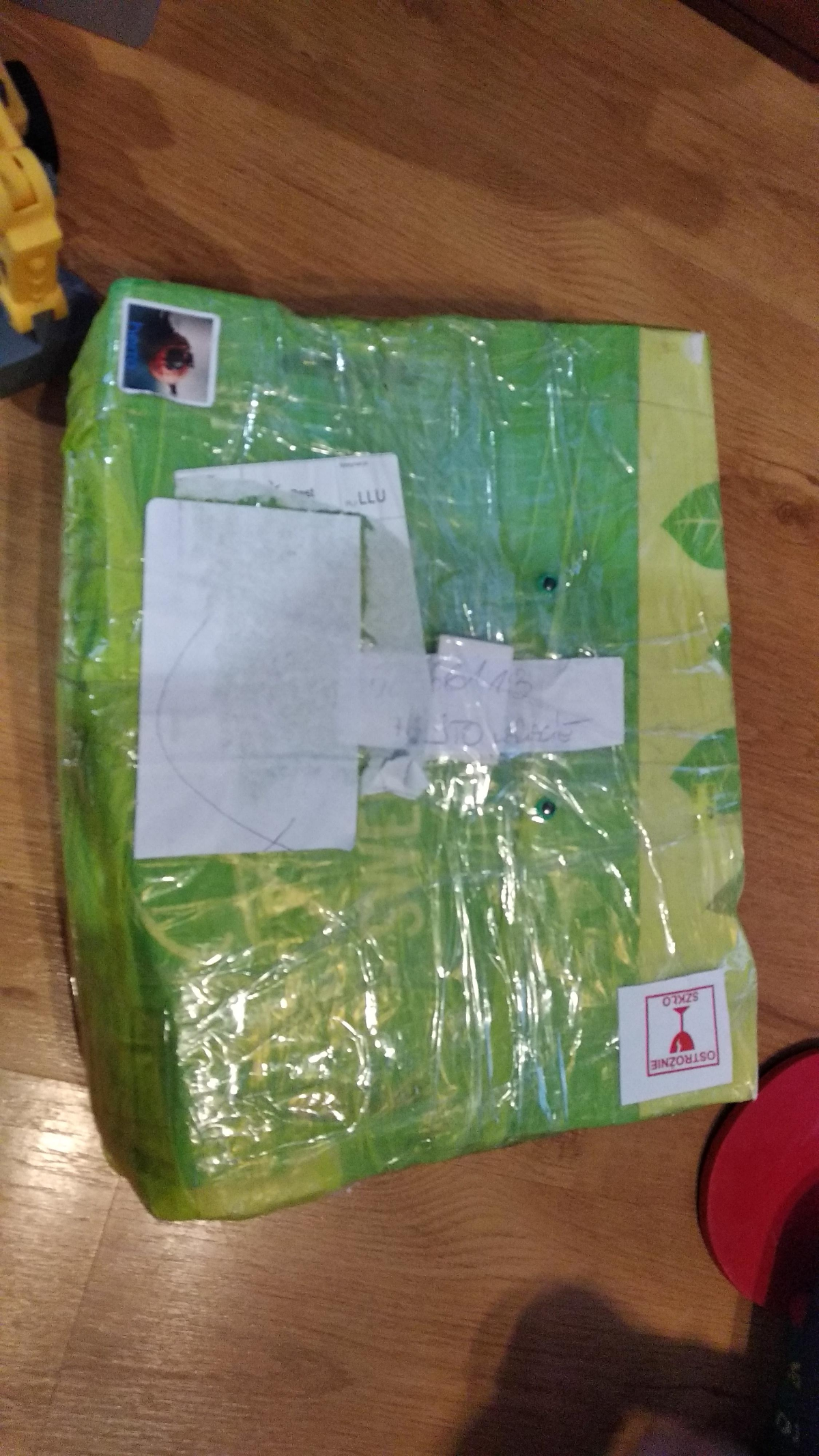 8c4059f2-4f12-4aee-8c69-26c6d48a5b77