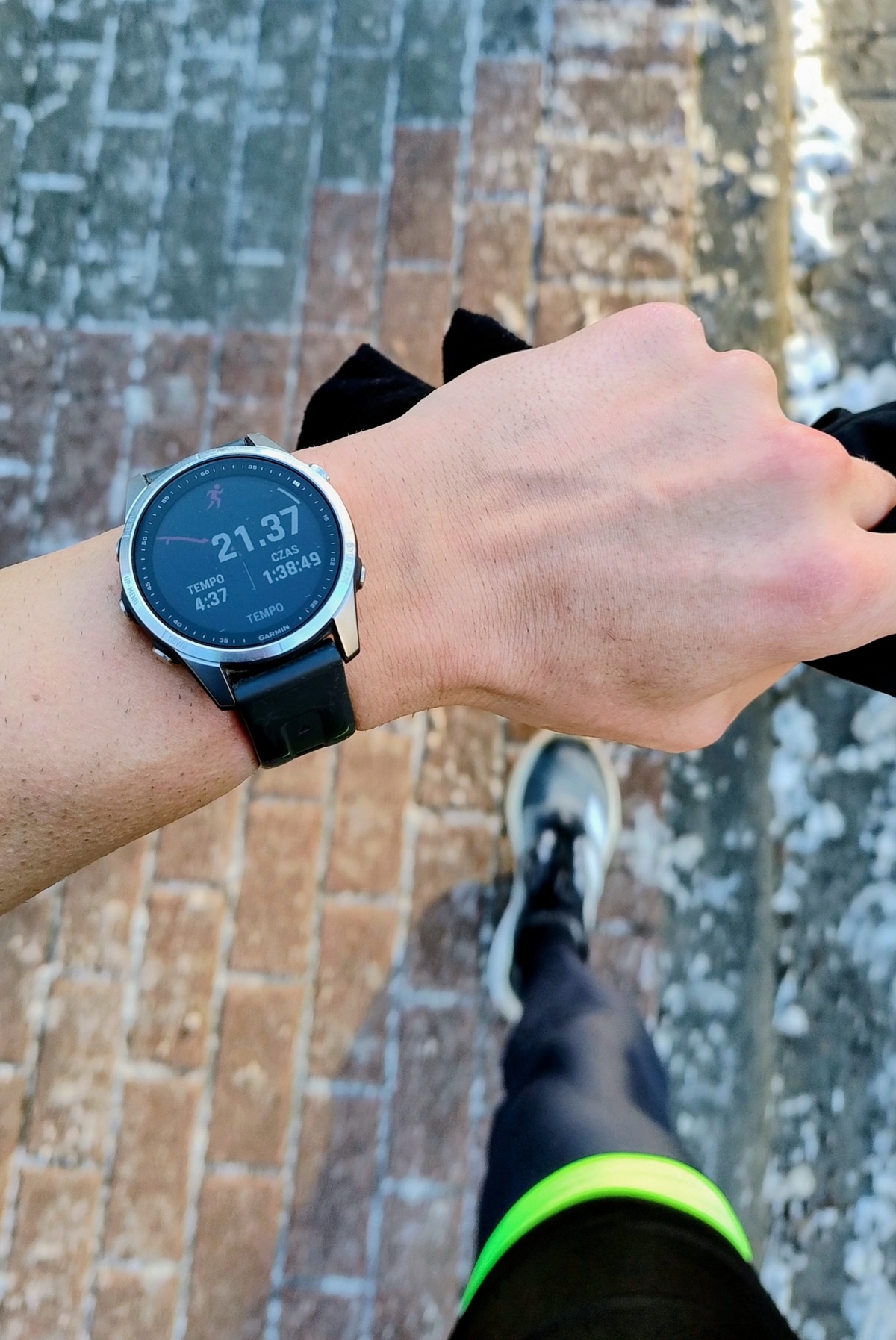 18b90ef9-1bb0-459e-a91c-28b934a7627a