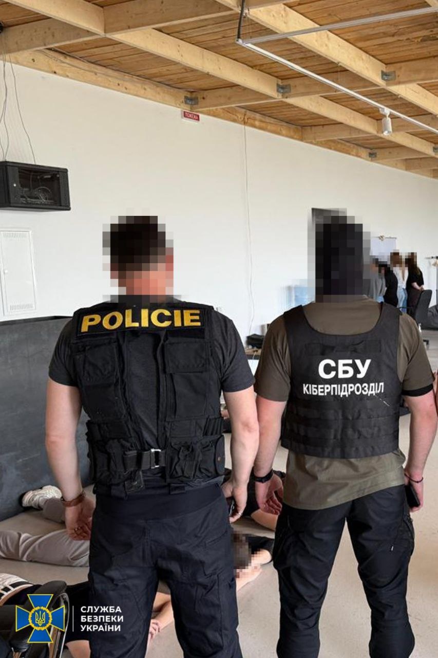 ae1acf43-80d7-4bd3-b222-24cf1c7dc07b