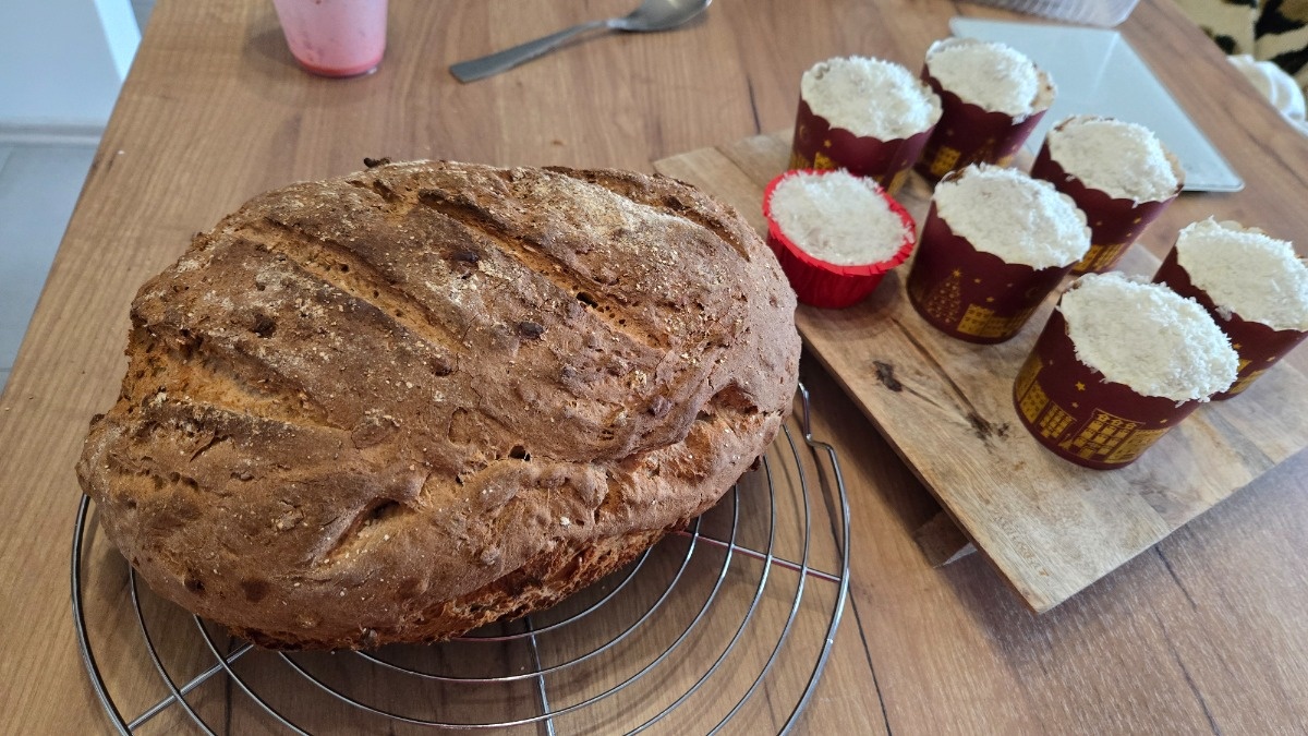 572bc0e0-4574-4156-965d-6573a4965e74