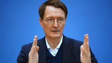 Niemiecki minister zdrowia: czekają nas bardzo trudne tygodnie