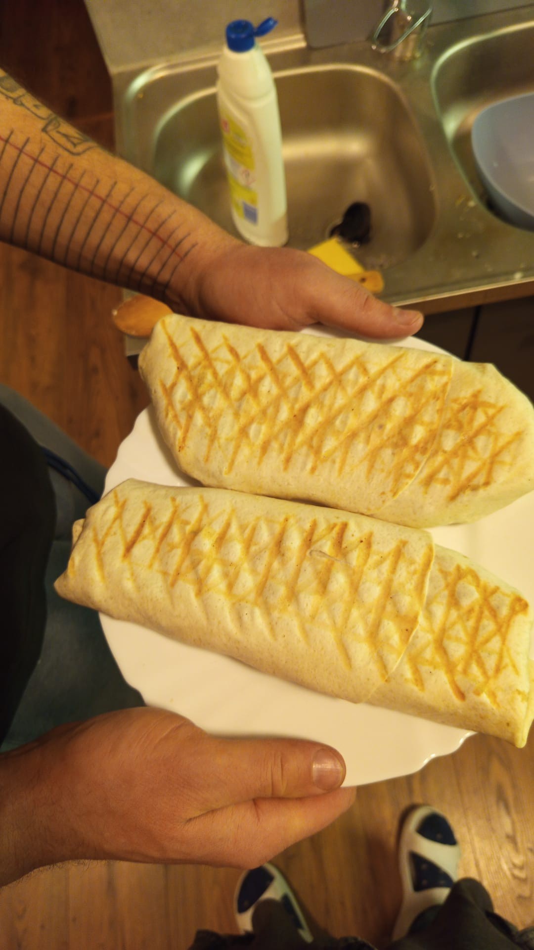 fd3987d1-cb64-422f-825b-2ade2ad89864