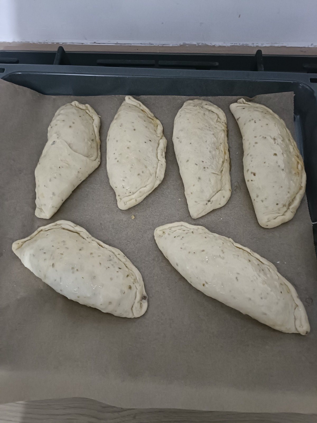 b82a94a6-b4f4-425a-8d0a-6d8260493d19