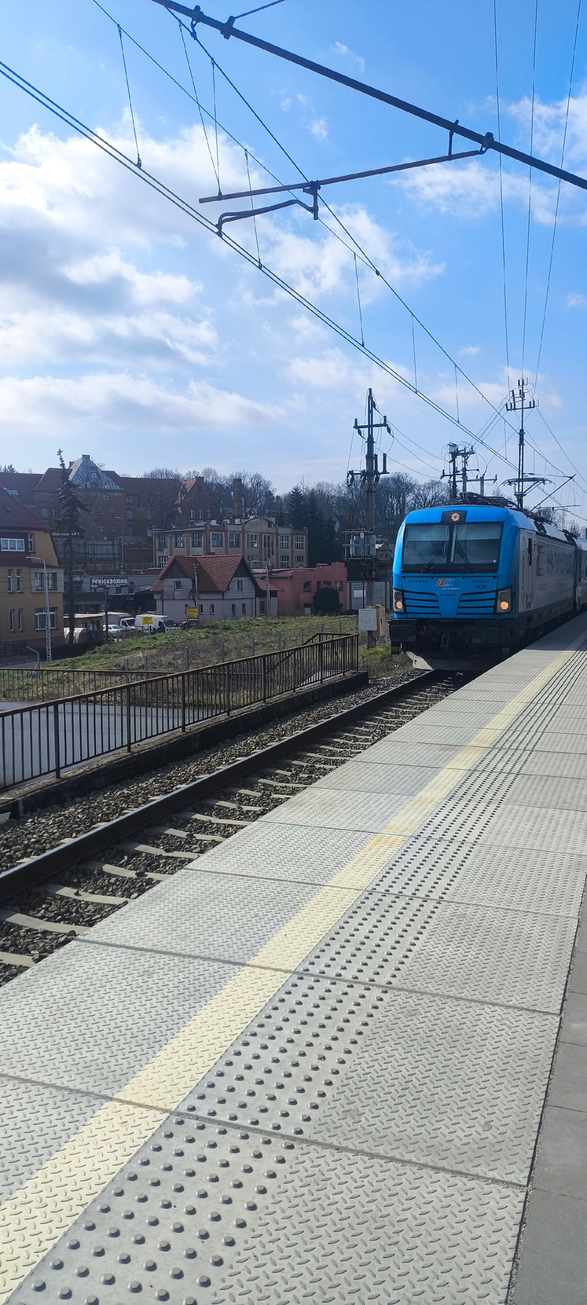 c5029fee-fa47-4cfa-b85e-3ac7d34a90b5