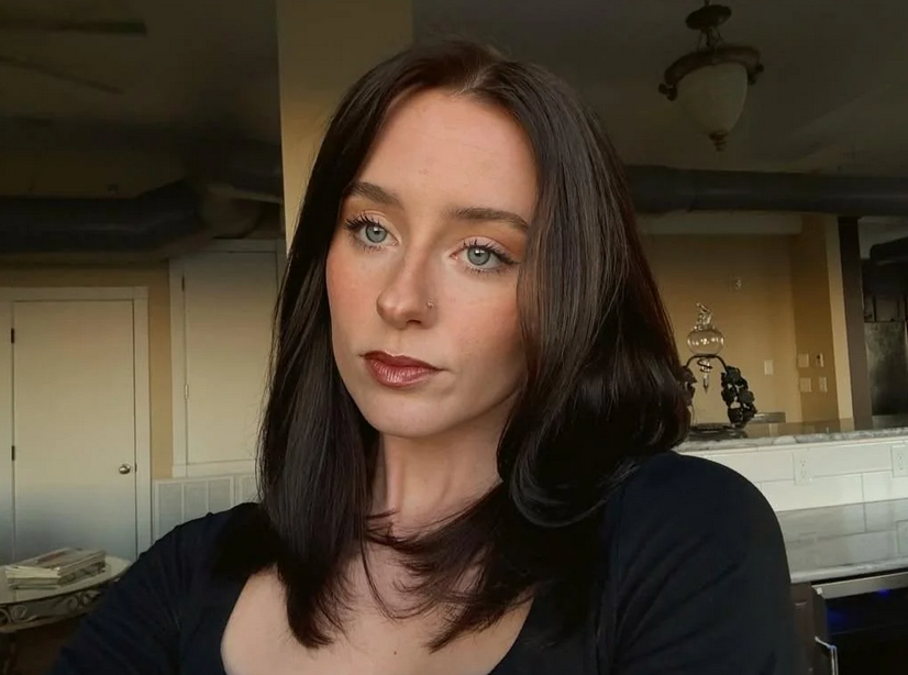 b7925621-c20d-4ce8-8e62-08bf3ed8a4b1