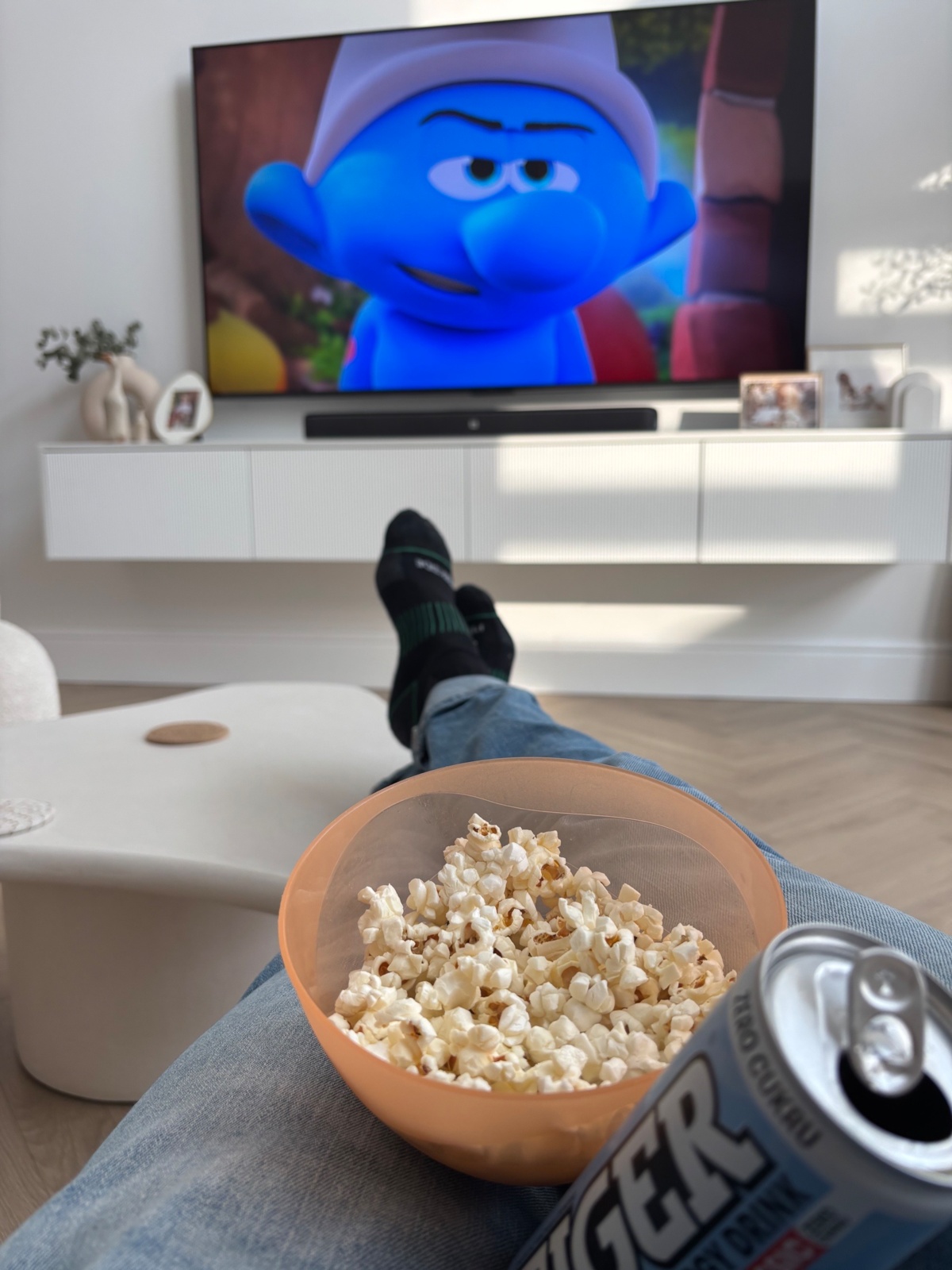 20b86274-a1e9-4410-b6e3-1b22880a2260